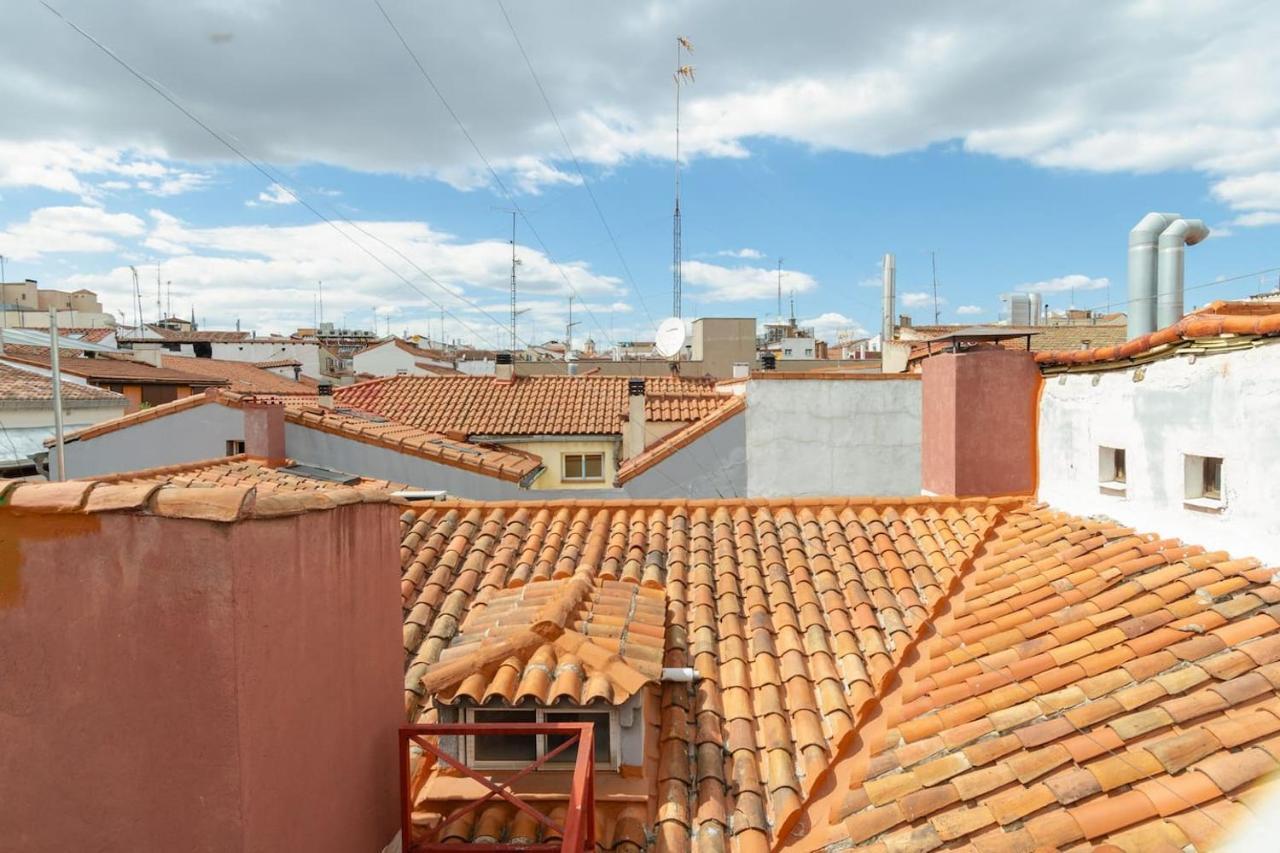 Precioso ático con terraza en el centro de Madrid Amazing penthouse in Madrid Center Apartamento Exterior foto